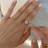 Ella's spinning ring